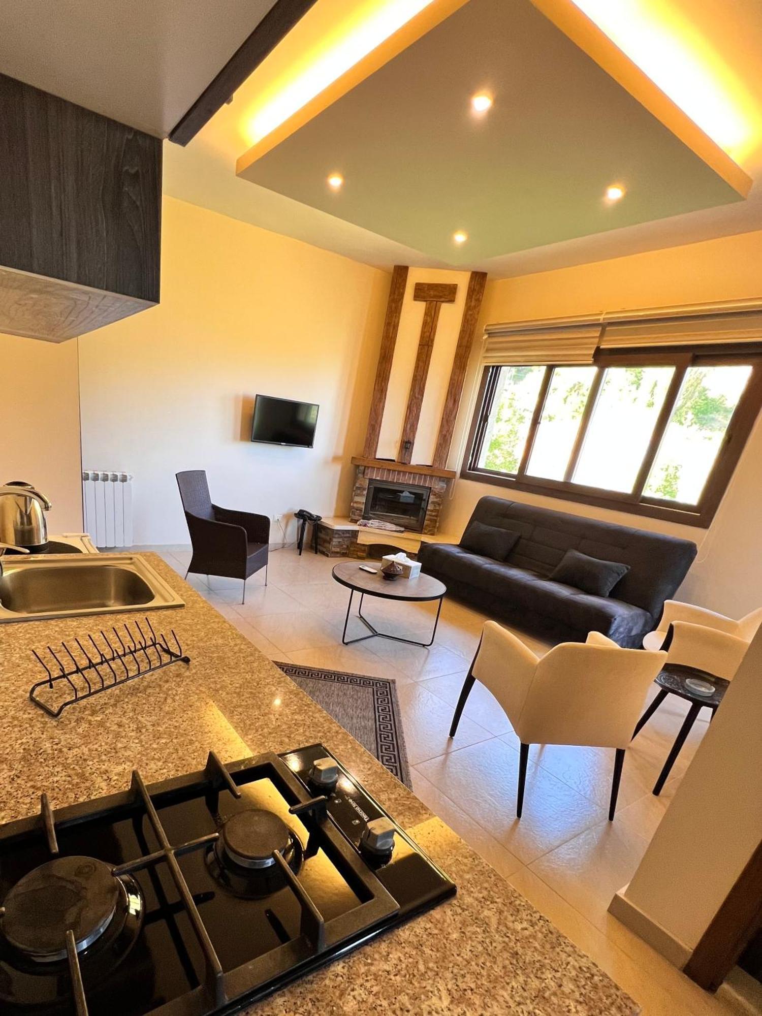 Austria Luxury Apartments, Faraya Hotel Eksteriør billede