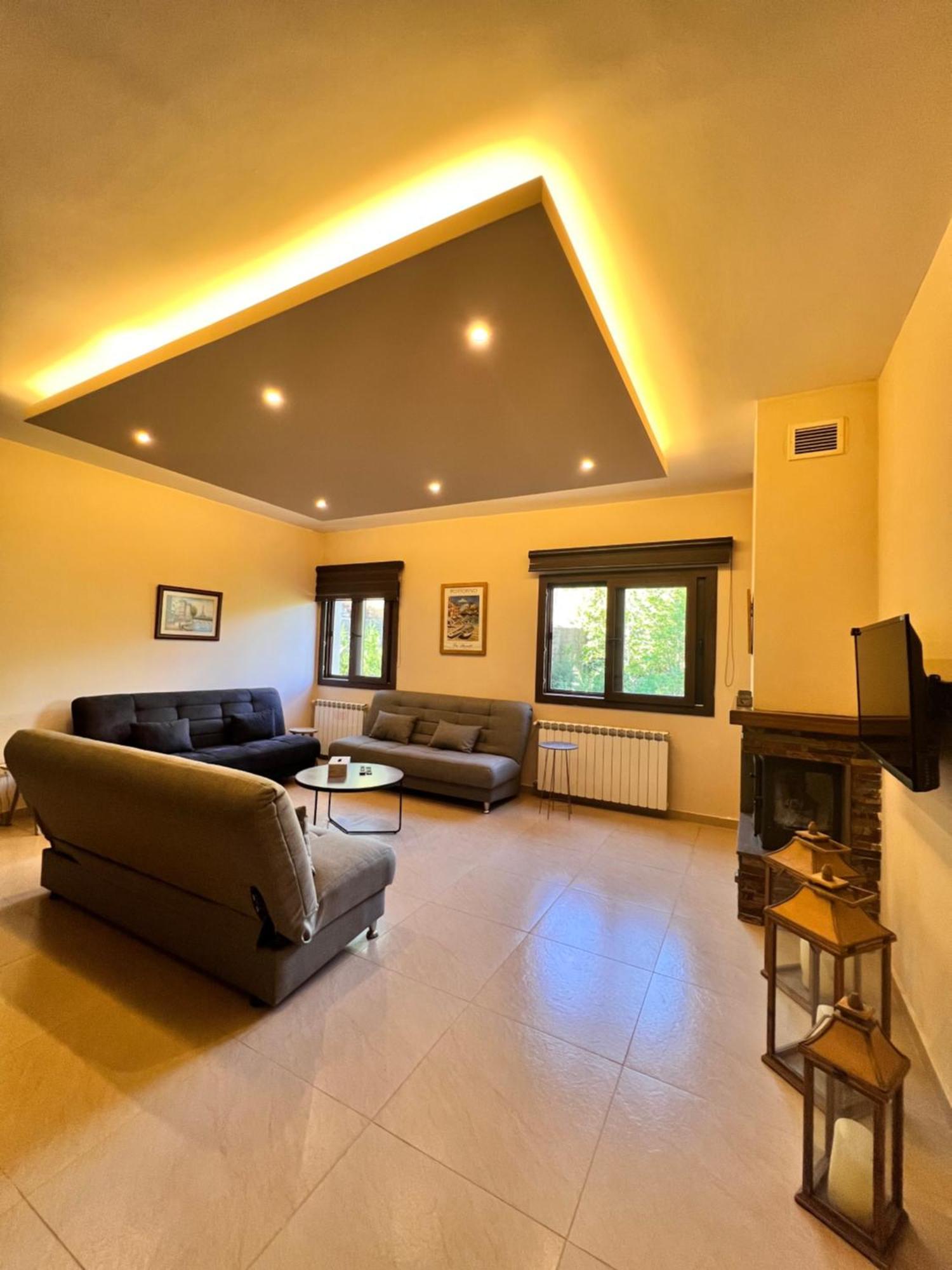 Austria Luxury Apartments, Faraya Hotel Eksteriør billede